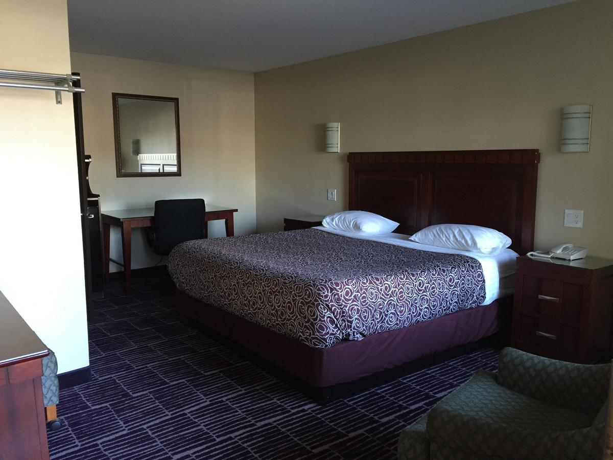 Economy Motel Portland
