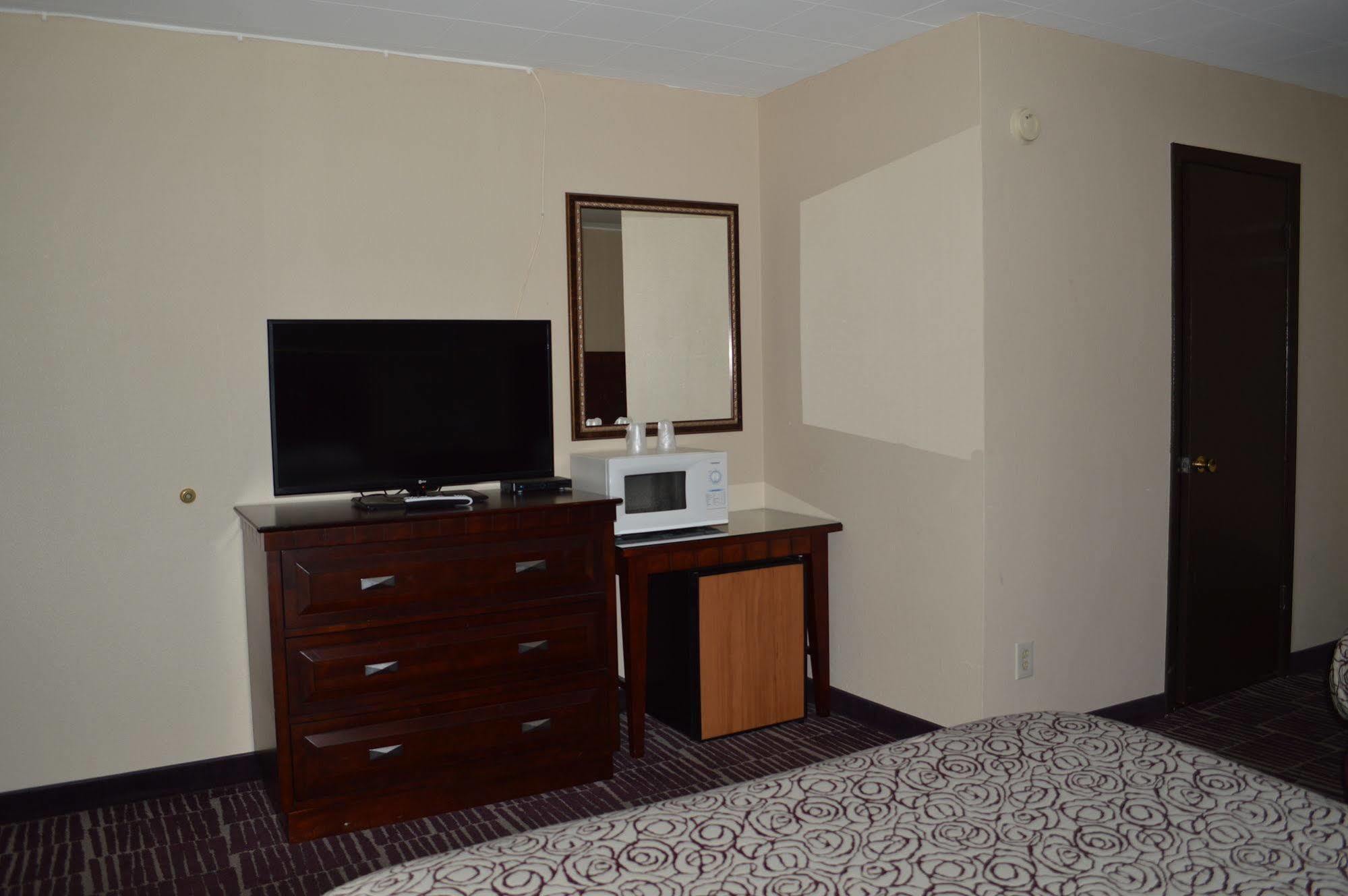 Economy Motel