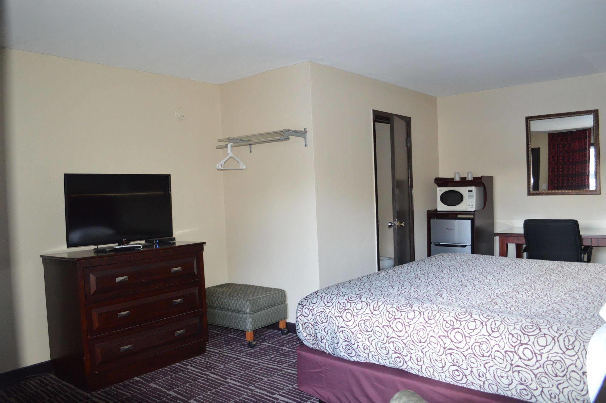 Economy Motel