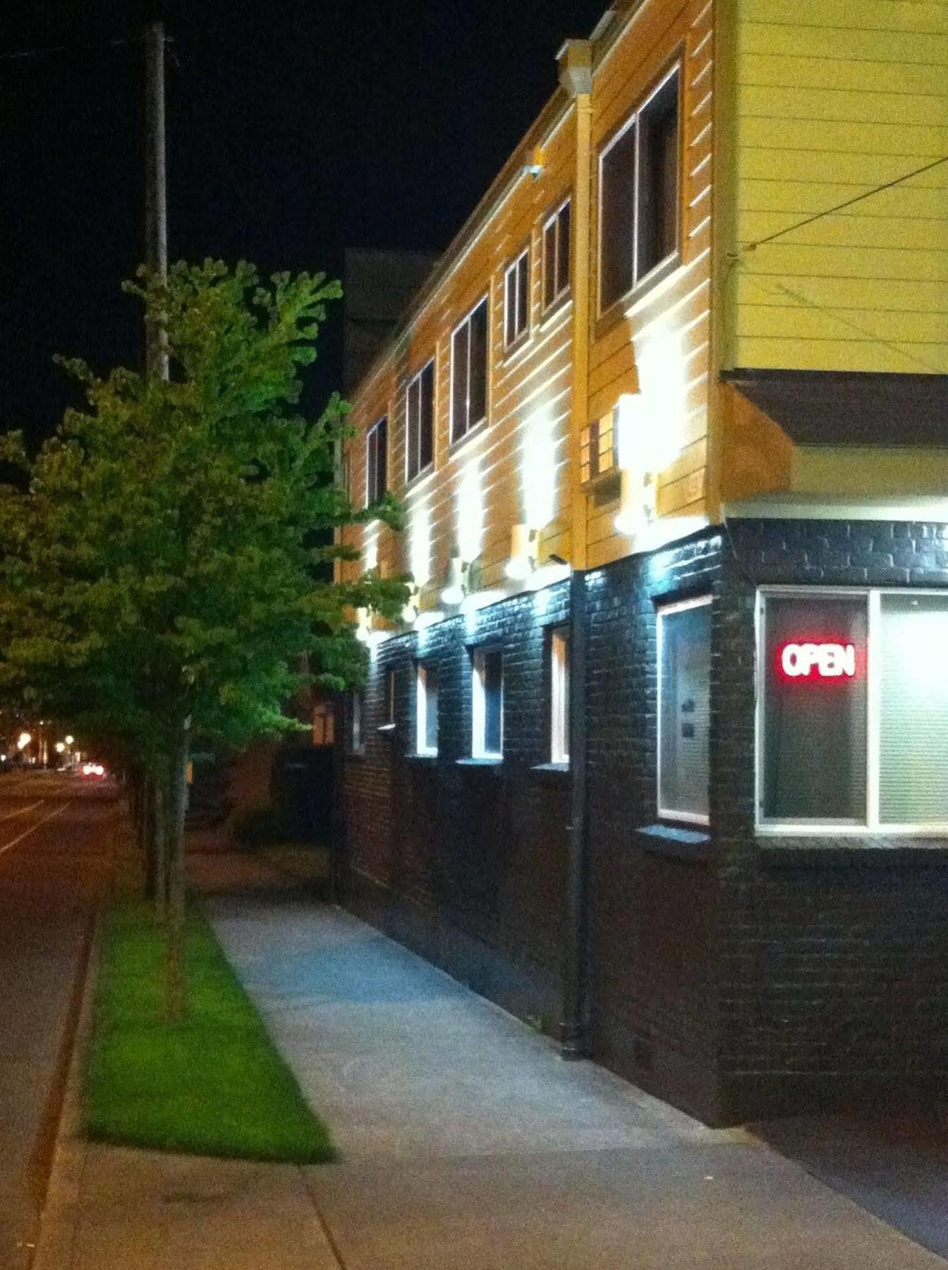 Economy Motel Portland